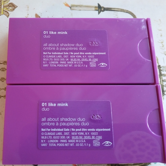 Clinique All About Eye Shadow Duo 01 Like Mink Sample Travel Mini .03 oz Set 2 - Picture 2 of 3